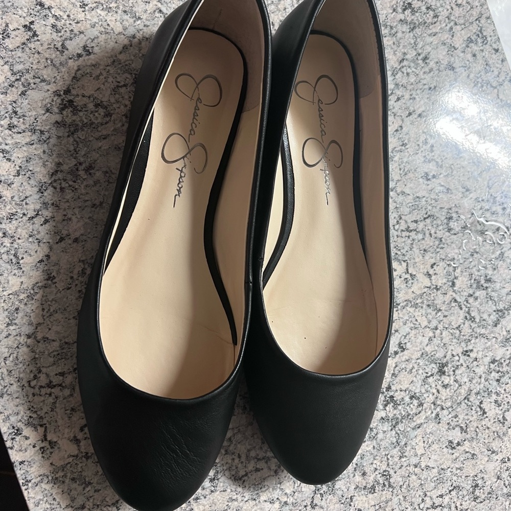 Jessica Simpson leather flats